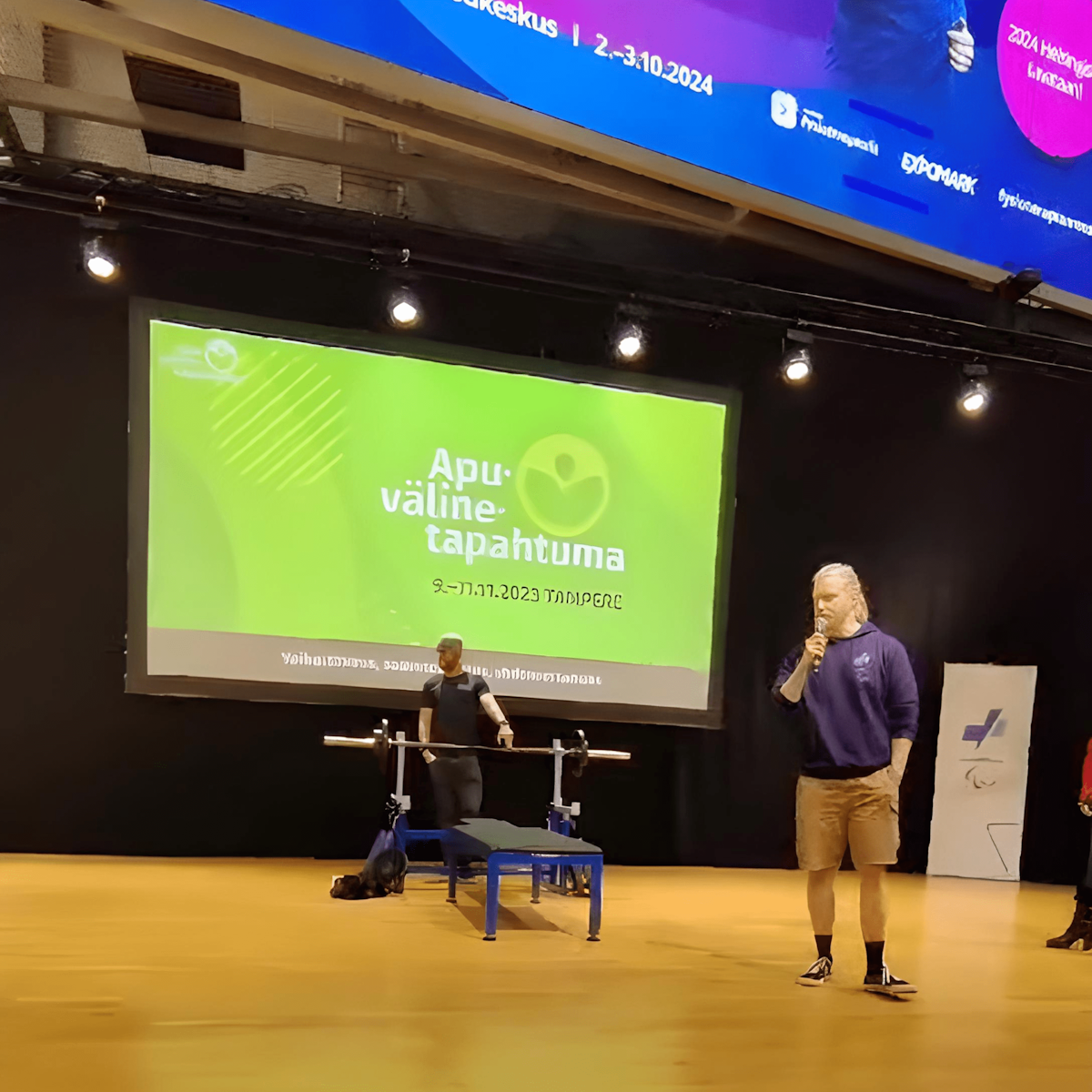 Yrityspalvelut taustakuva